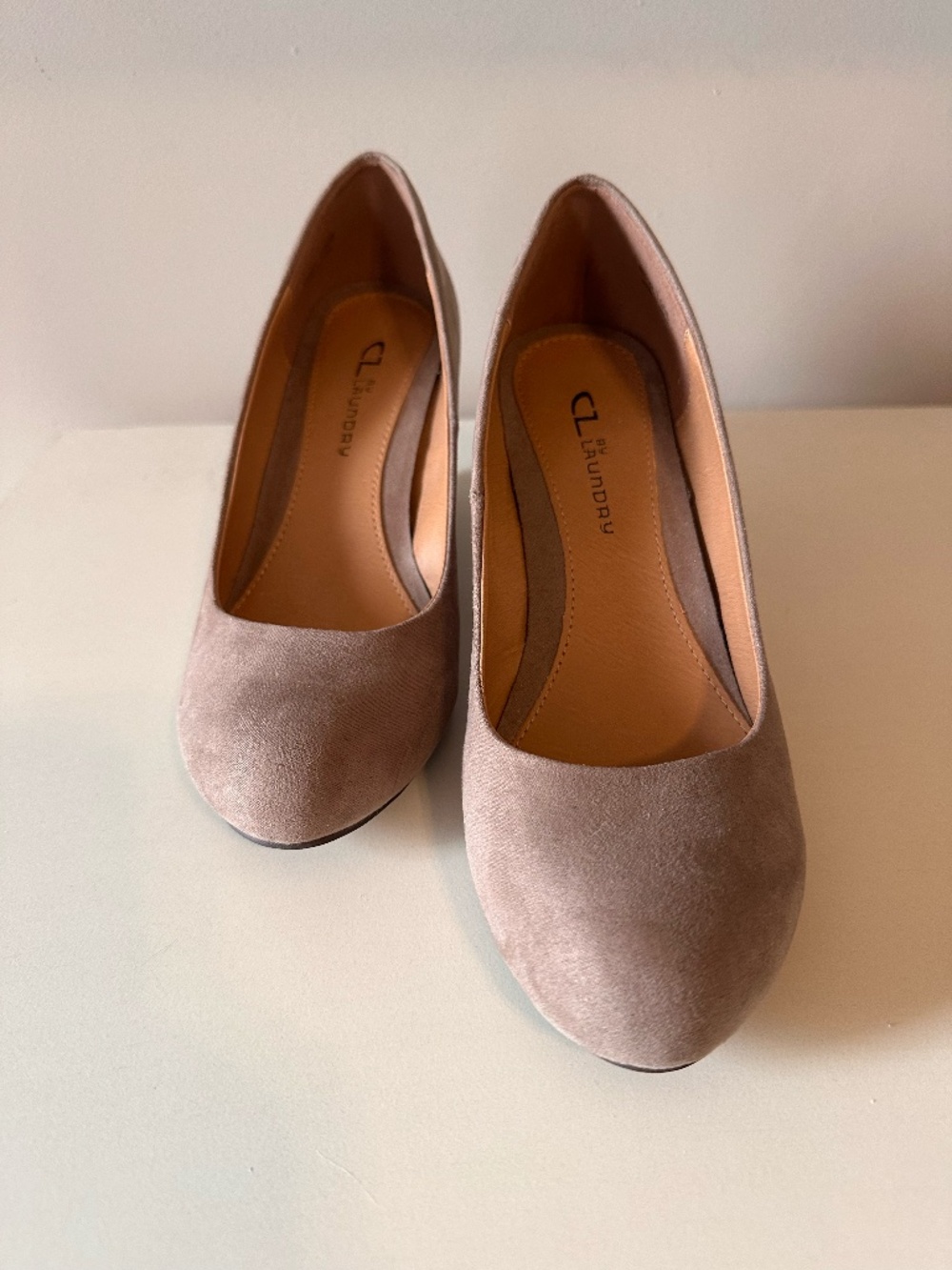 CL by Laundry Taupe Wedge Pumps – Size 7.5